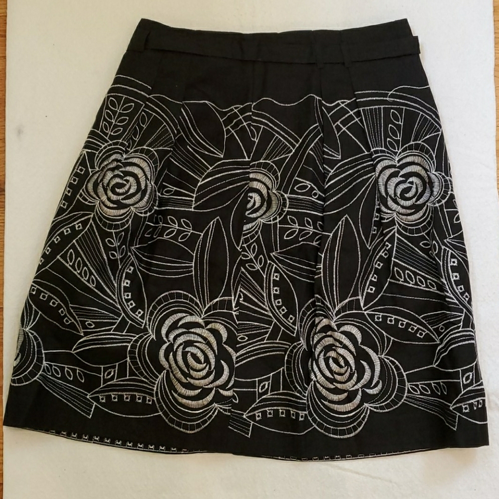 Black skirt